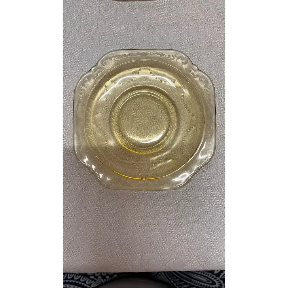 Vintage Federal Glass Gold Depression Yellow Bread And Butter Plates Set of 4